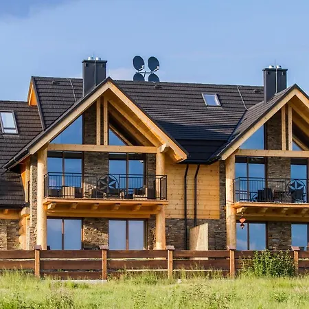 Udanypobyt Czorsztyn Apartamento *